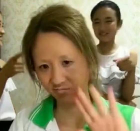 宝宝爆料丑照视频,爆笑丑照视频引网友热议