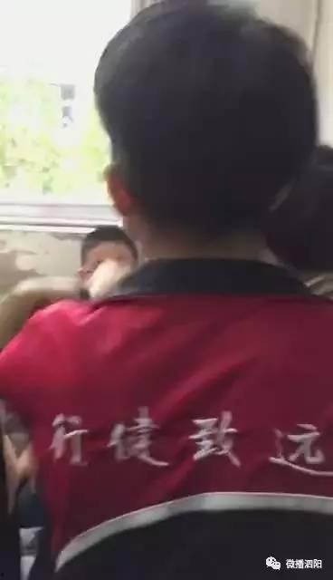 谢老师的儿子爆料视频,揭秘家庭生活幕后故事