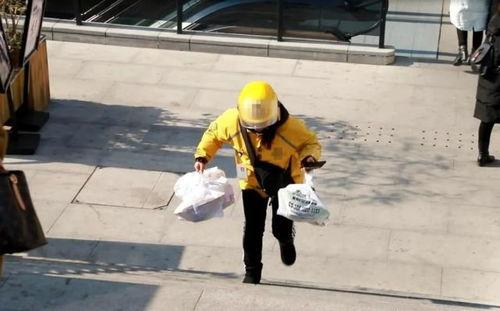 小哥爆料美国扣费视频,小哥亲述惊心动魄的视频曝光