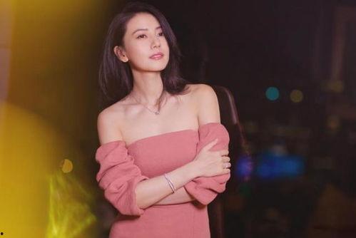 娱乐大咖爆料女明星是谁,神秘女明星身份揭晓