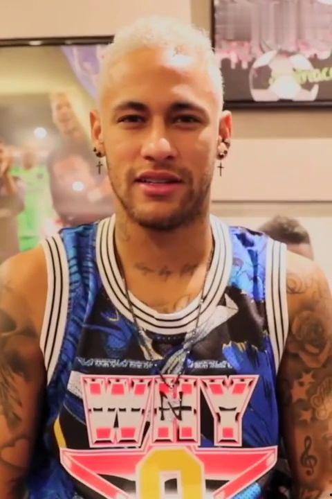 网红爆料内马尔视频大全,网红爆料，足球场上的欢乐瞬间