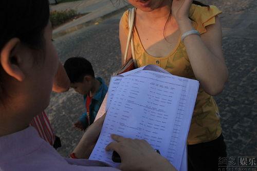 独家爆料汪小菲结婚视频,汪小菲大婚现场，甜蜜瞬间曝光！