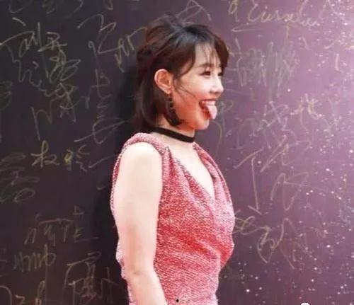 白百何最新爆料感想,揭秘娱乐圈背后的真实故事