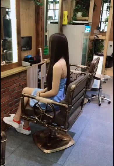 概念美发店爆料视频播放,概念美发店爆料视频播放背后的故事