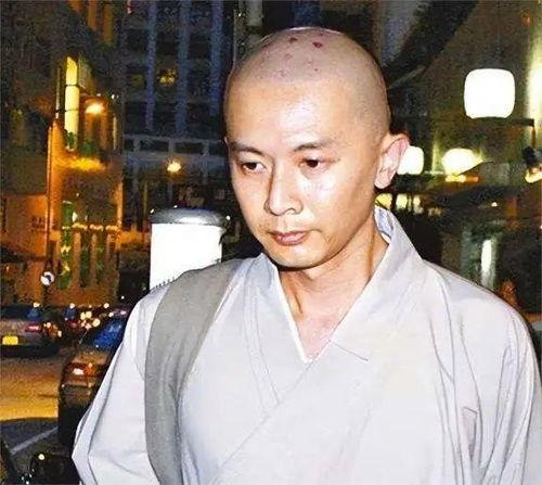 何宝生前女友爆料了吗视频,真相究竟如何？