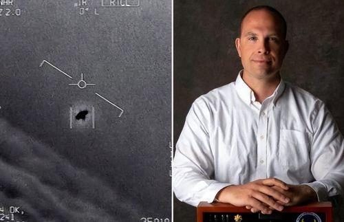 美军情报官员爆料视频播放